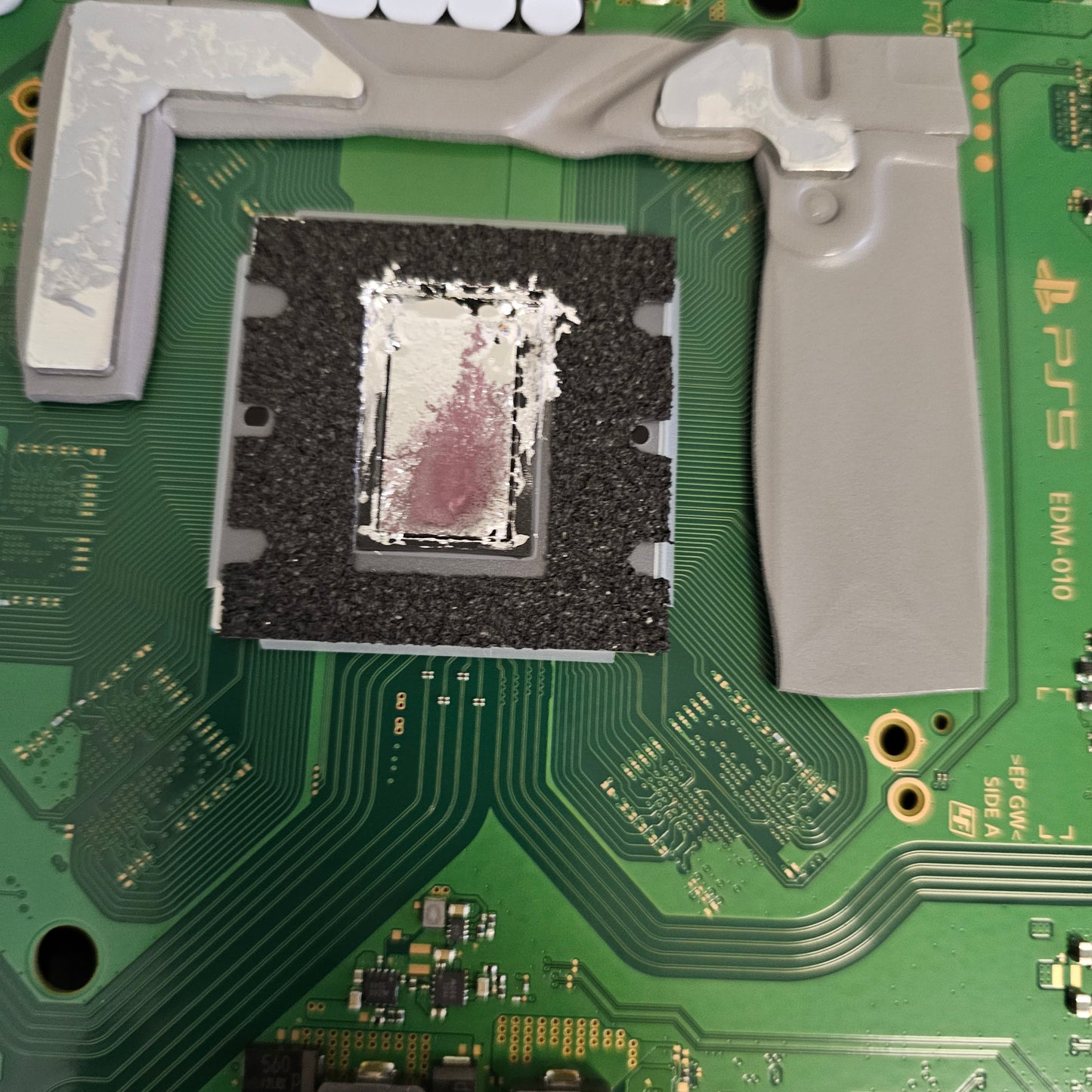 PS5 Overheating Fix Liquid Metal Replacement