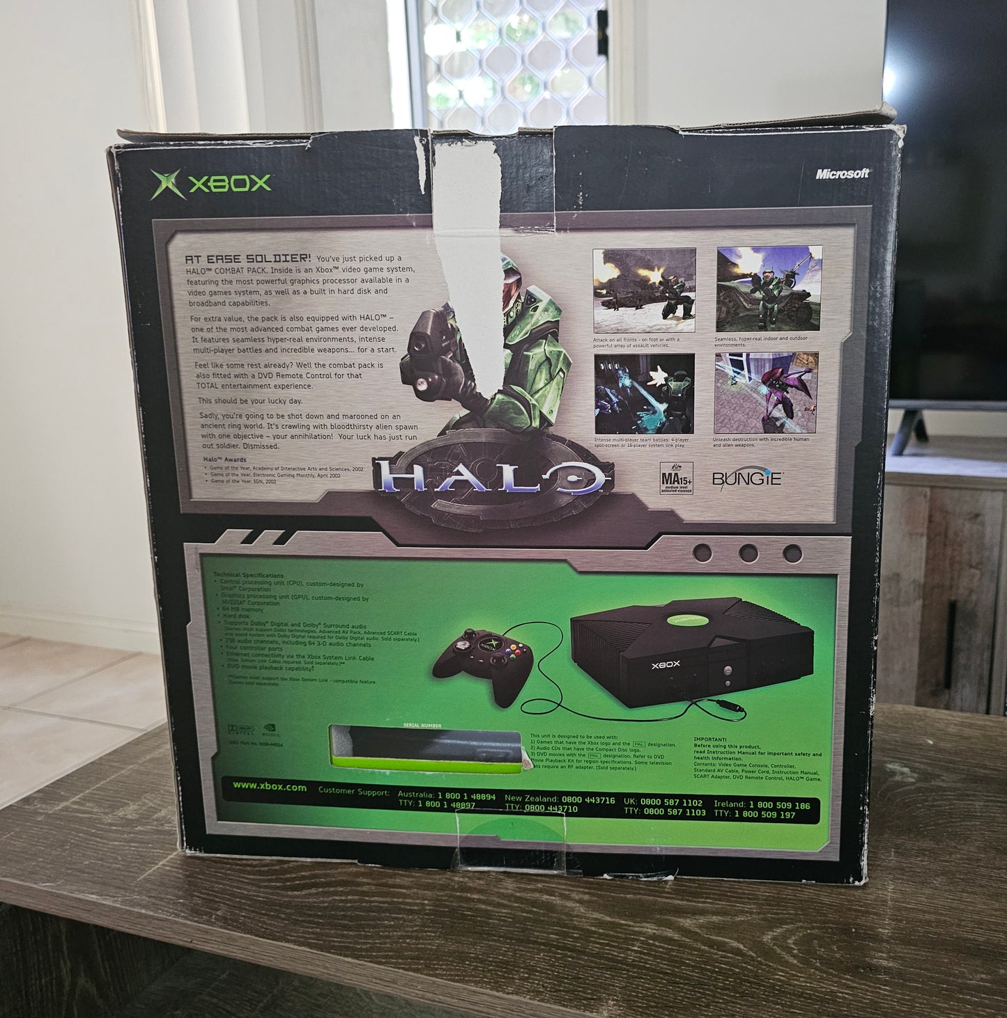 Original Xbox v1.0 Halo Combat Pack - 128mb RAM with 2TB Hard Drive