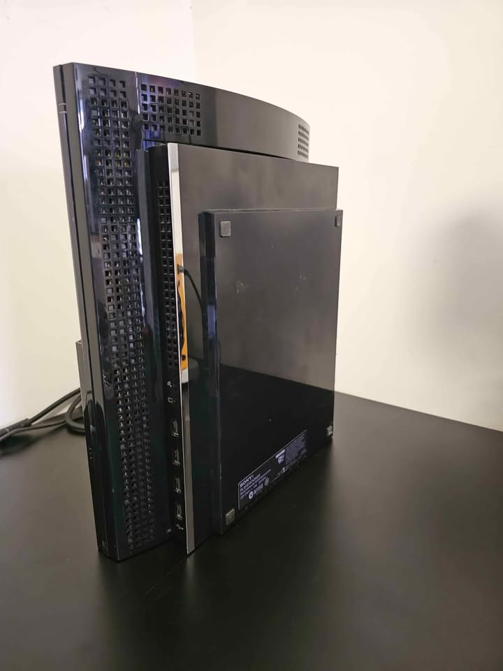 PS3 Frankenstein 40nm CECHC02 60gb (500GB) Backwards Compatible
