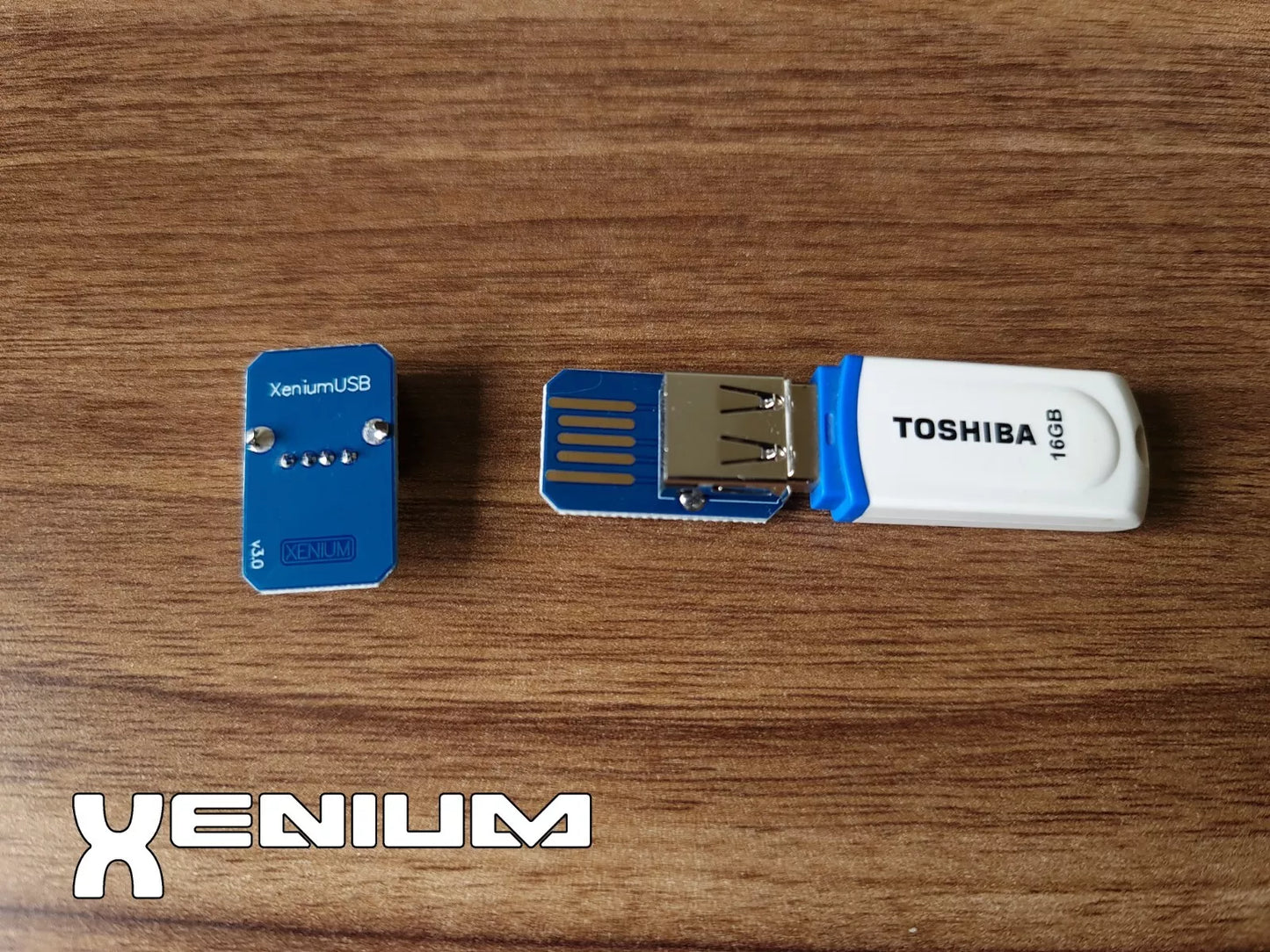 Xenium by NeMesiS XeniumUSB Adaptor with USB for Original Xbox