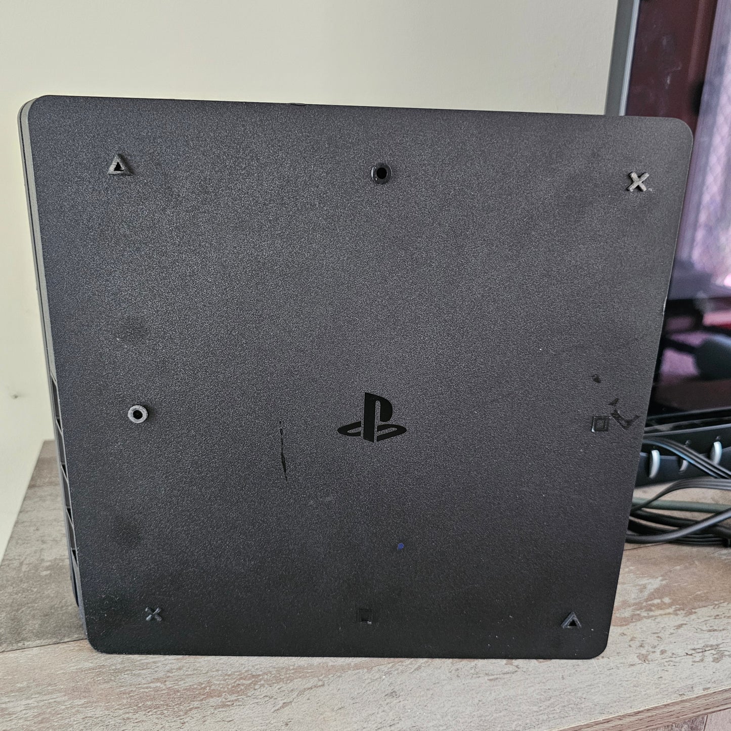 PlayStation4 refurbished console